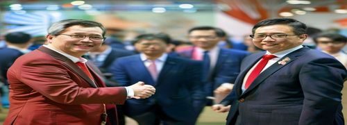 乐球体育与国际体育数据联盟签署战略合作协议现场，双方代表握手合影留念背景展示乐球体育品牌